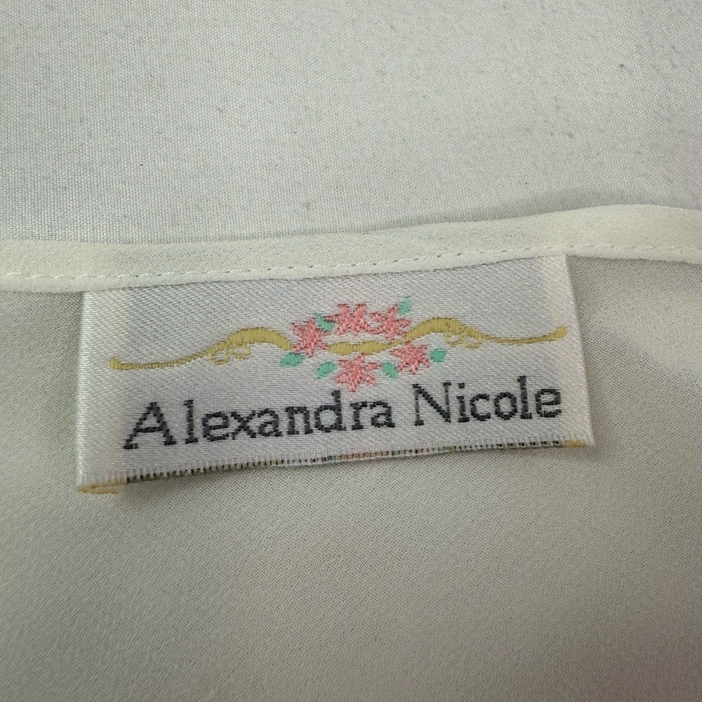 Alexandra Nicole Elegant White Sheer Nightgown Lace Pearl Detailing Size Large - Picture 7 of 10